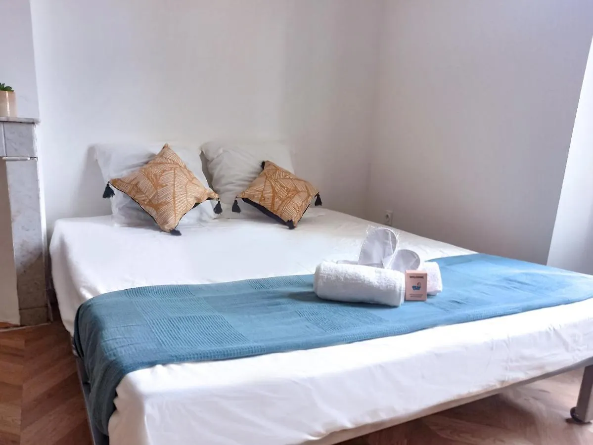 Lumiere Doree Yourhosthelper Apartment Hyeres France